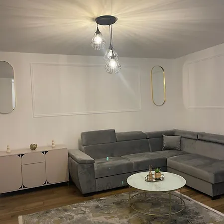 Familial Dans Un Environnement Calme Mery-Sur-Marne