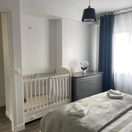 Familial Dans Un Environnement Calme Mery-Sur-Marne