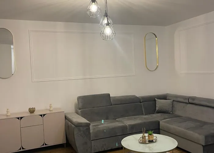 Familial Dans Un Environnement Calme Mery-Sur-Marne